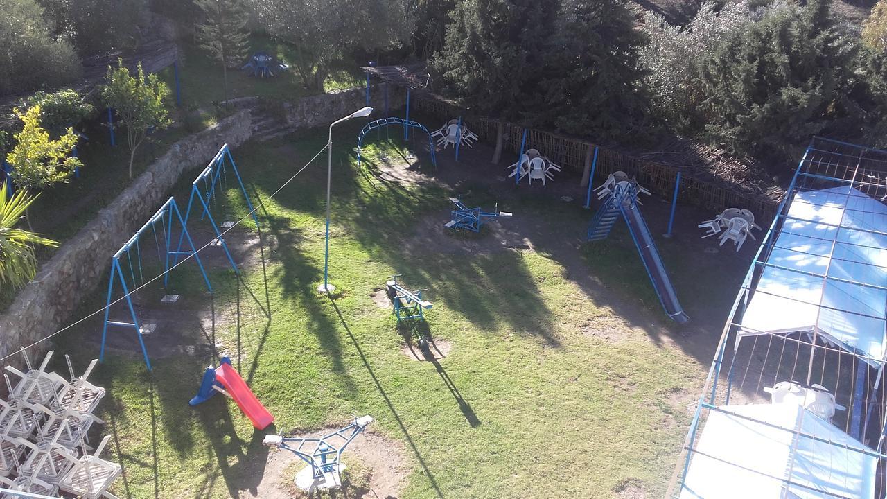 Touraghine Hotel & Cafe Szafszawan Zewnętrze zdjęcie