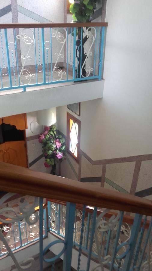 Touraghine Hotel & Cafe Szafszawan Zewnętrze zdjęcie